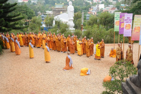 Đại Giới Đàn Cam Lộ: Nhị Đàn Truyền Tỳ Kheo Giới