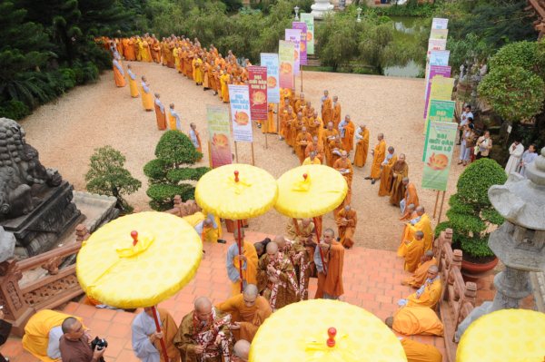 Đại Giới Đàn Cam Lộ: Nhị Đàn Truyền Tỳ Kheo Giới