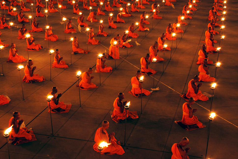 Lễ xuất gia tại chùa Dharmakaya Ceitiya Thái Lan