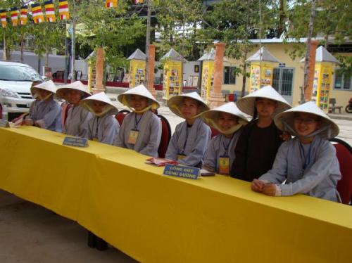 Chùm ảnh trước giờ khai mạc