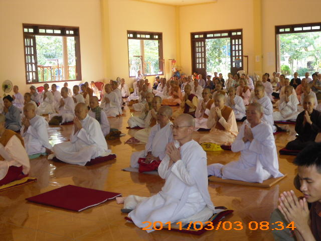 Khóa tu thiền một ngày tại thiền viện Phước Sơn.
