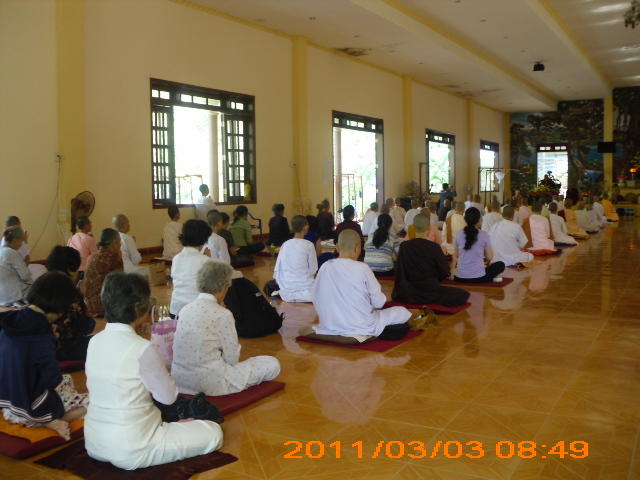 Khóa tu thiền một ngày tại thiền viện Phước Sơn.