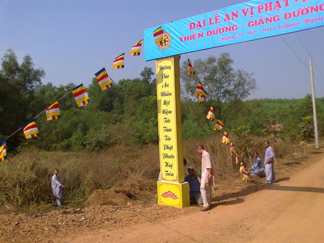 Trường Trung Cấp Phật Học Đồng Nai chuẩn bị cho lễ An vị Phật, khánh thành Giảng đường, Thiền đường, Tăng đường