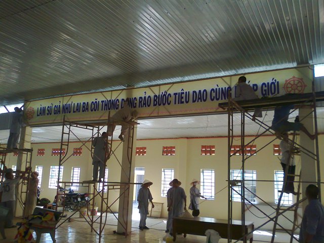 Trường Trung Cấp Phật Học Đồng Nai chuẩn bị cho lễ An vị Phật, khánh thành Giảng đường, Thiền đường, Tăng đường