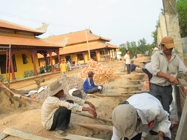 Trường Trung Cấp Phật Học Đồng Nai chuẩn bị cho lễ An vị Phật, khánh thành Giảng đường, Thiền đường, Tăng đường