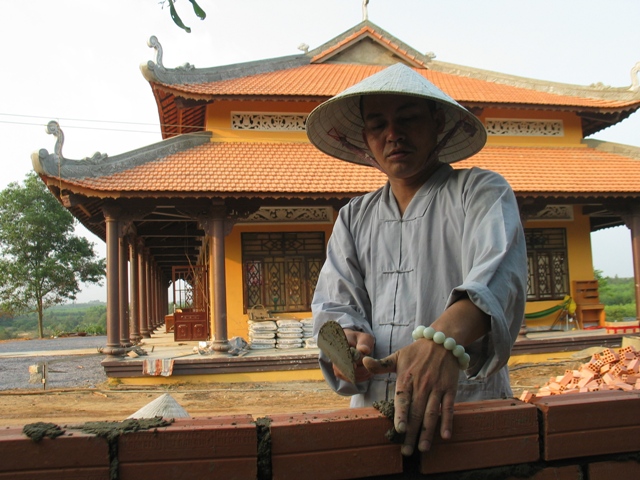 Trường Trung Cấp Phật Học Đồng Nai chuẩn bị cho lễ An vị Phật, khánh thành Giảng đường, Thiền đường, Tăng đường