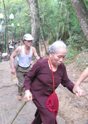 Chinh phục đỉnh Phù Vân