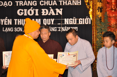 Lạng Sơn: Chùa Thành tổ chức Lễ truyền thụ Tam Quy - Ngũ Giới