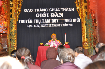 Lạng Sơn: Chùa Thành tổ chức Lễ truyền thụ Tam Quy - Ngũ Giới