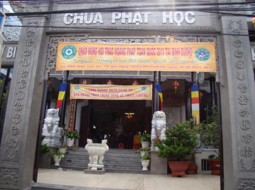 Những thảo luận sôi nổi tại Hội thảo Hoằng pháp 2011