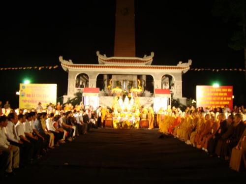 5000 ngọn nến ân tình