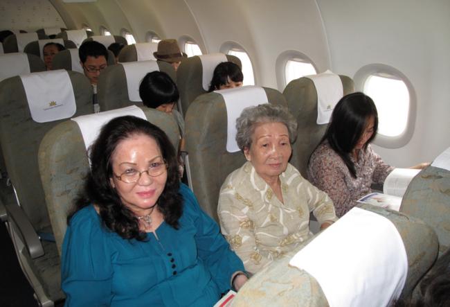 Đoàn làm Phim “Cuộc đời và đạo nghiệp của Trưởng lão Thích Minh Châu” đến Huế
