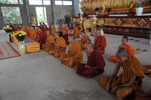 Phật giáo Nam Tông vào mùa an cư