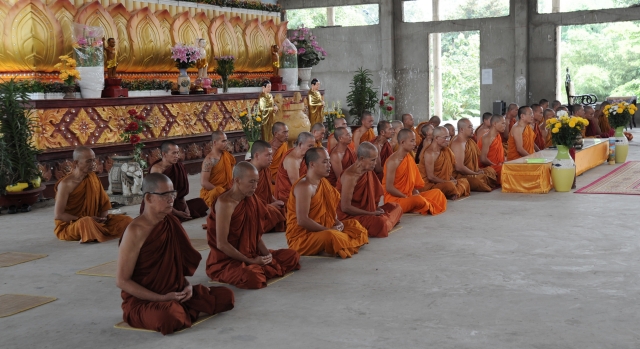 Phật giáo Nam Tông vào mùa an cư
