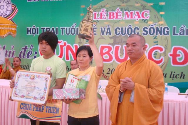 Hội trại Tuổi trẻ &amp; Cuốc sống lần IV chính thức bế mạc