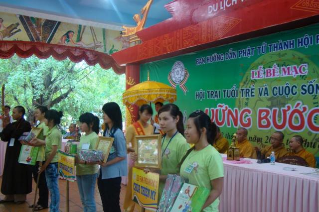 Hội trại Tuổi trẻ &amp; Cuốc sống lần IV chính thức bế mạc
