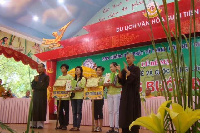 Hội trại Tuổi trẻ &amp; Cuốc sống lần IV chính thức bế mạc