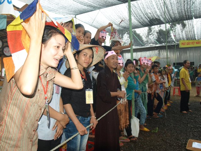 Tưng bừng “Rung chuông chùa” Pháp Viên