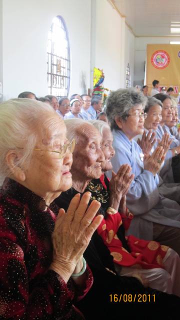 Đồng Tháp: Thiêng liêng và ý nghĩa lễ chúc thọ tập thể  tại chùa Quê Hương