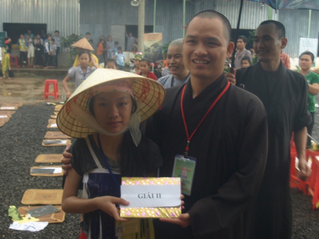 Tưng bừng “Rung chuông chùa” Pháp Viên
