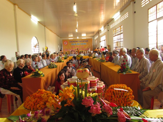 Đồng Tháp: Thiêng liêng và ý nghĩa lễ chúc thọ tập thể  tại chùa Quê Hương