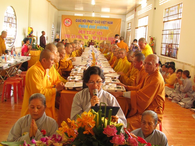 Đồng Tháp: Thiêng liêng và ý nghĩa lễ chúc thọ tập thể  tại chùa Quê Hương