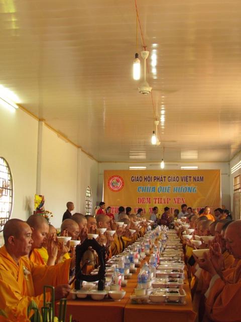 Đồng Tháp: Thiêng liêng và ý nghĩa lễ chúc thọ tập thể  tại chùa Quê Hương