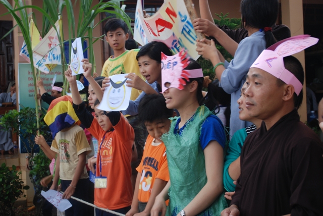 Tưng bừng “Rung chuông chùa” Pháp Viên