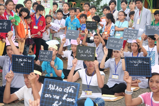 Tưng bừng “Rung chuông chùa” Pháp Viên