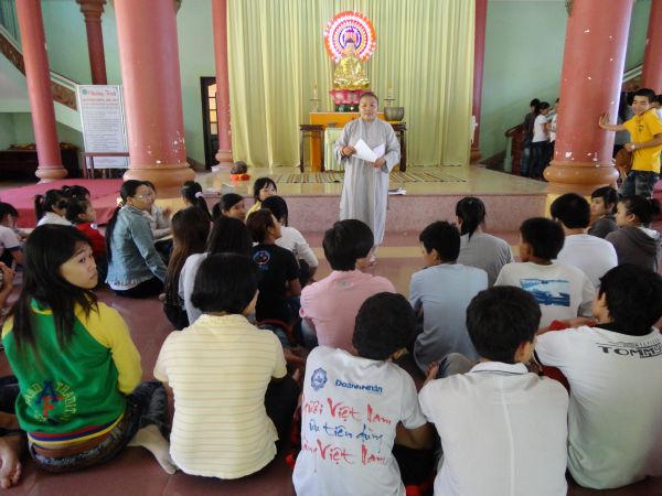 Trải nghiệm trước khóa tu mùa hè tại chùa Long Khánh – Bình Định