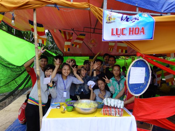 Háo Hức Ngày Hội Ẩm Thực Quê Em – Khóa Tu Mùa Hè Bình Định