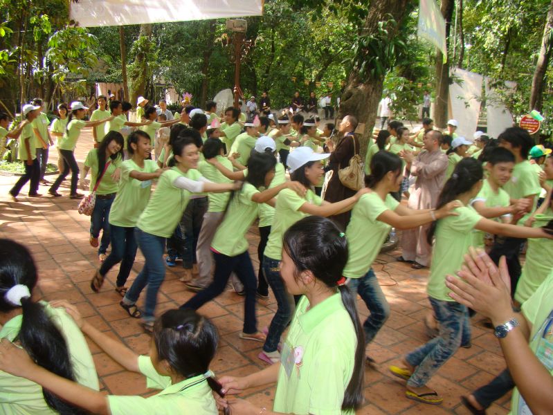 Chùm ảnh sinh hoạt vui chơi tại hội trại Tuổi trẻ &amp; Cuộc sống lần IV