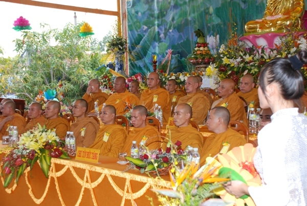 Bình Thuận: Bông hồng cài áo được long trọng tổ chức tại Tịnh xá Ngọc Thiền