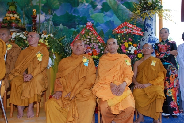Bình Thuận: Bông hồng cài áo được long trọng tổ chức tại Tịnh xá Ngọc Thiền