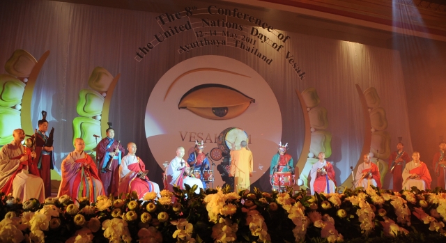 Chùm ảnh: Biểu diễn nghệ thuật chào mừng Đại lễ Vesak tại Thái Lan