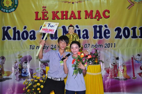 Tưng Bừng Đêm Cống Hiến Văn Nghệ Và Duyên Dáng Áo Lam Tại Khóa Tu Mùa Hè – Bình Định