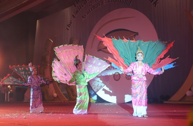 Chùm ảnh: Biểu diễn nghệ thuật chào mừng Đại lễ Vesak tại Thái Lan