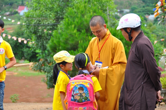Bế mạc khóa tu mùa hè tại chùa Hoa Khai