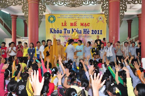 Tạm biệt khóa tu mùa hè Bình Định