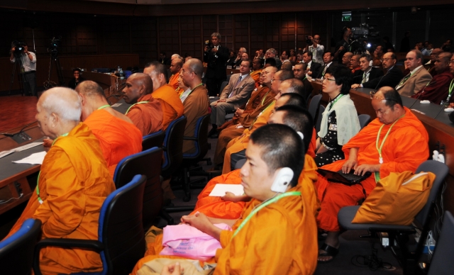 Chùm ảnh: Lễ bế mạc Đại lễ Phật Đản Liên Hiệp Quốc 2011 tại Thái Lan