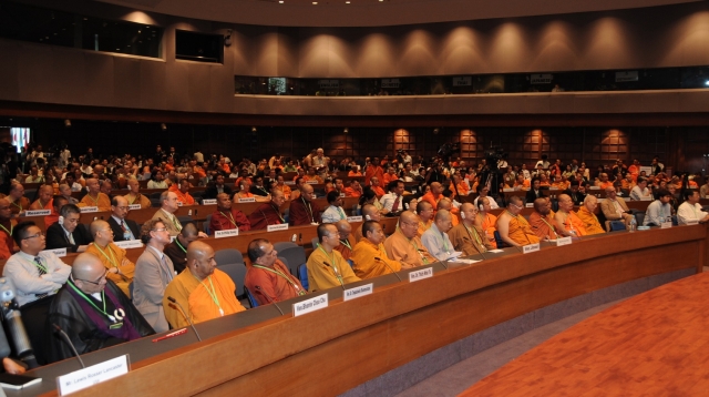 Chùm ảnh: Lễ bế mạc Đại lễ Phật Đản Liên Hiệp Quốc 2011 tại Thái Lan