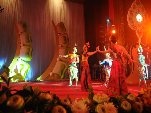 Chùm ảnh: Biểu diễn nghệ thuật chào mừng Đại lễ Vesak tại Thái Lan