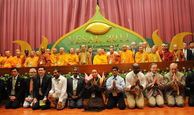 Chùm ảnh: Lễ bế mạc Đại lễ Phật Đản Liên Hiệp Quốc 2011 tại Thái Lan