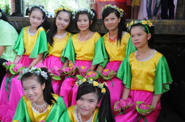 Chùm ảnh vòng loại văn nghệ Hội trại Tuổi trẻ &amp; Cuộc sống lần 4