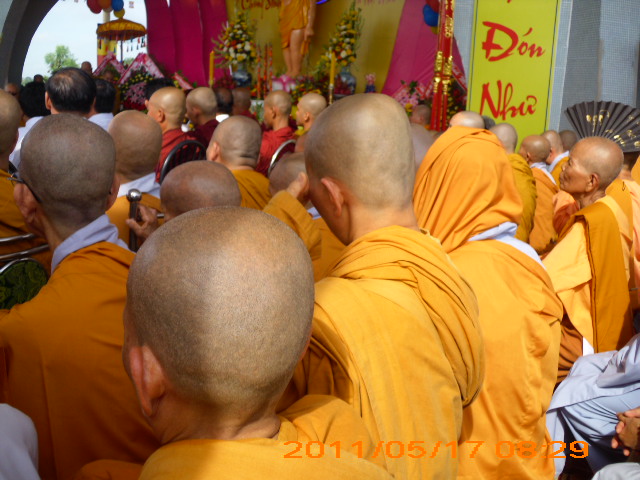 Chùm ảnh: Đại lễ Phật đản 2011 - PL. 2555 tại tỉnh Vĩnh Long