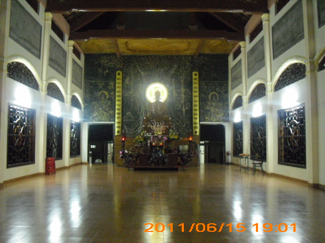 Phỏng vấn nhanh: ĐĐ. Thích Minh Hậu - trụ trì chùa Đức Hạnh - Ngôi chùa vừa được xác nhận kỷ lục Việt Nam