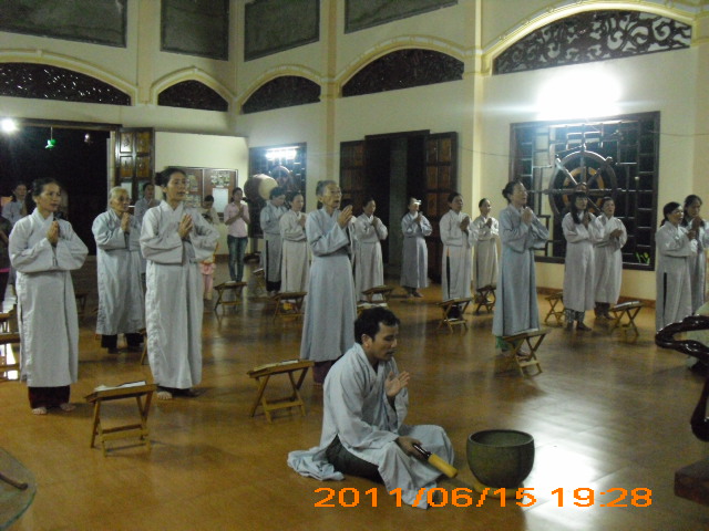 Phỏng vấn nhanh: ĐĐ. Thích Minh Hậu - trụ trì chùa Đức Hạnh - Ngôi chùa vừa được xác nhận kỷ lục Việt Nam