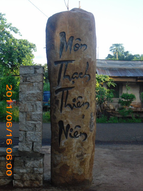 Phỏng vấn nhanh: ĐĐ. Thích Minh Hậu - trụ trì chùa Đức Hạnh - Ngôi chùa vừa được xác nhận kỷ lục Việt Nam