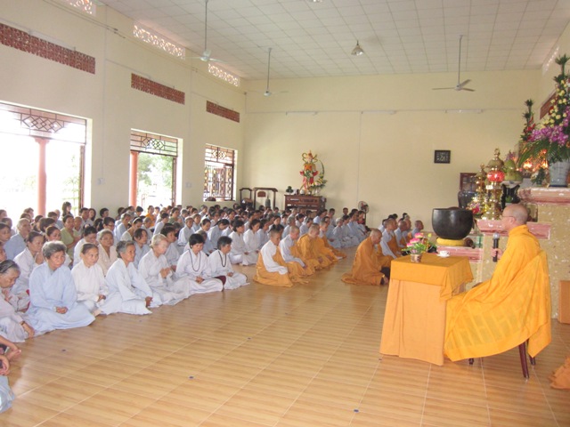 Đồng Nai: Cúng trường hạ trường Trung Cấp Phật Học Đồng Nai