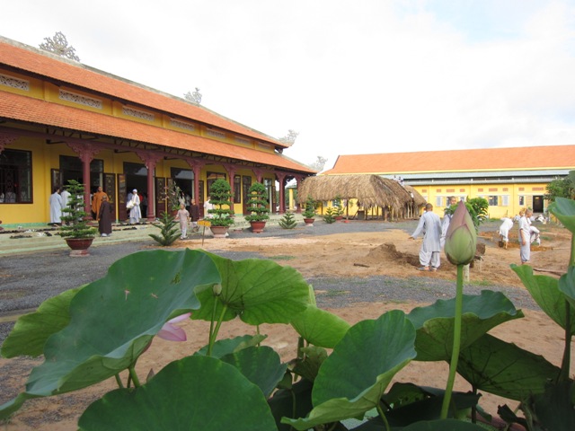 Đồng Nai: Cúng trường hạ trường Trung Cấp Phật Học Đồng Nai